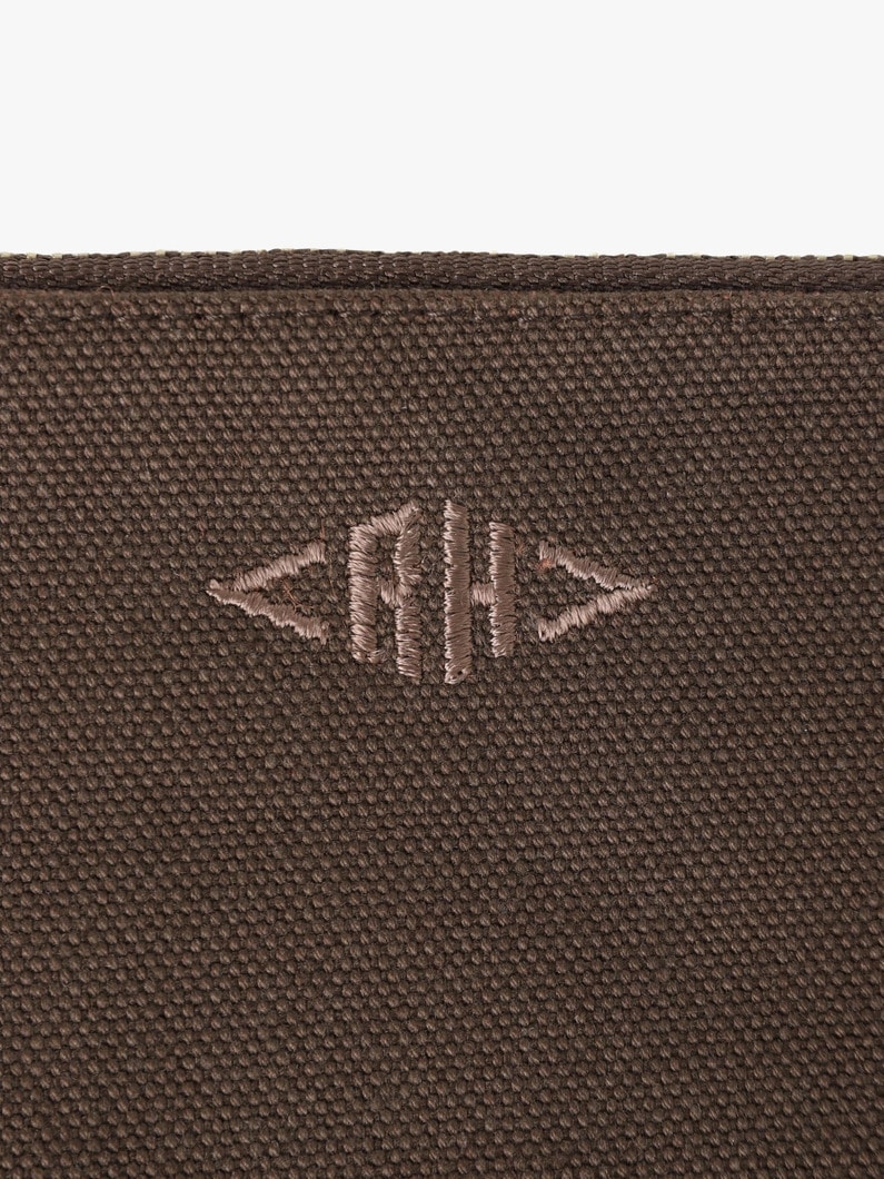 Color Canvas Logo Pouch（L） 詳細画像 light brown 3