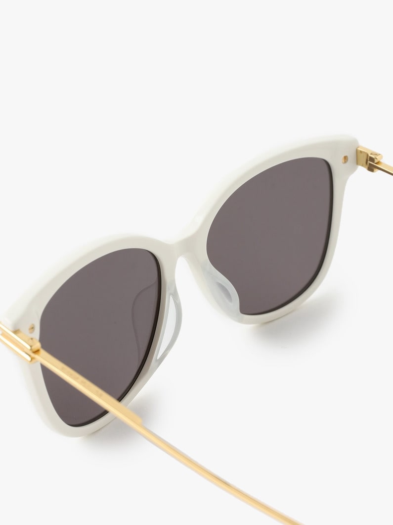 Sunglasses (BV1048SA001/004) 詳細画像 white 3