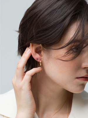 18K Birthstone Pierced Earring (September / Sapphire) 詳細画像 yellow gold