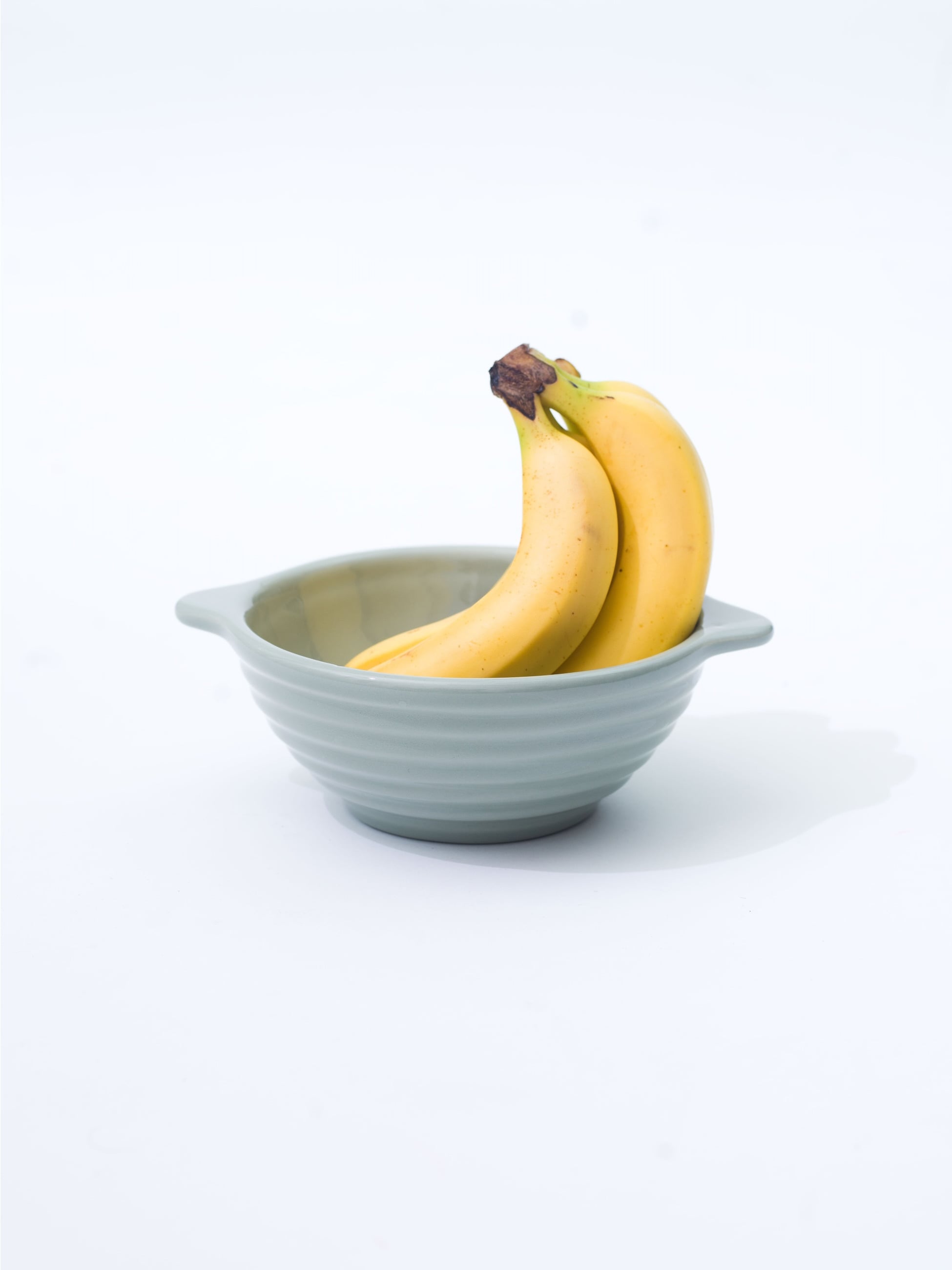 Lug Handled Soup Bowl｜Bauer Pottery(バウアーポッタリー)｜Ron Herman