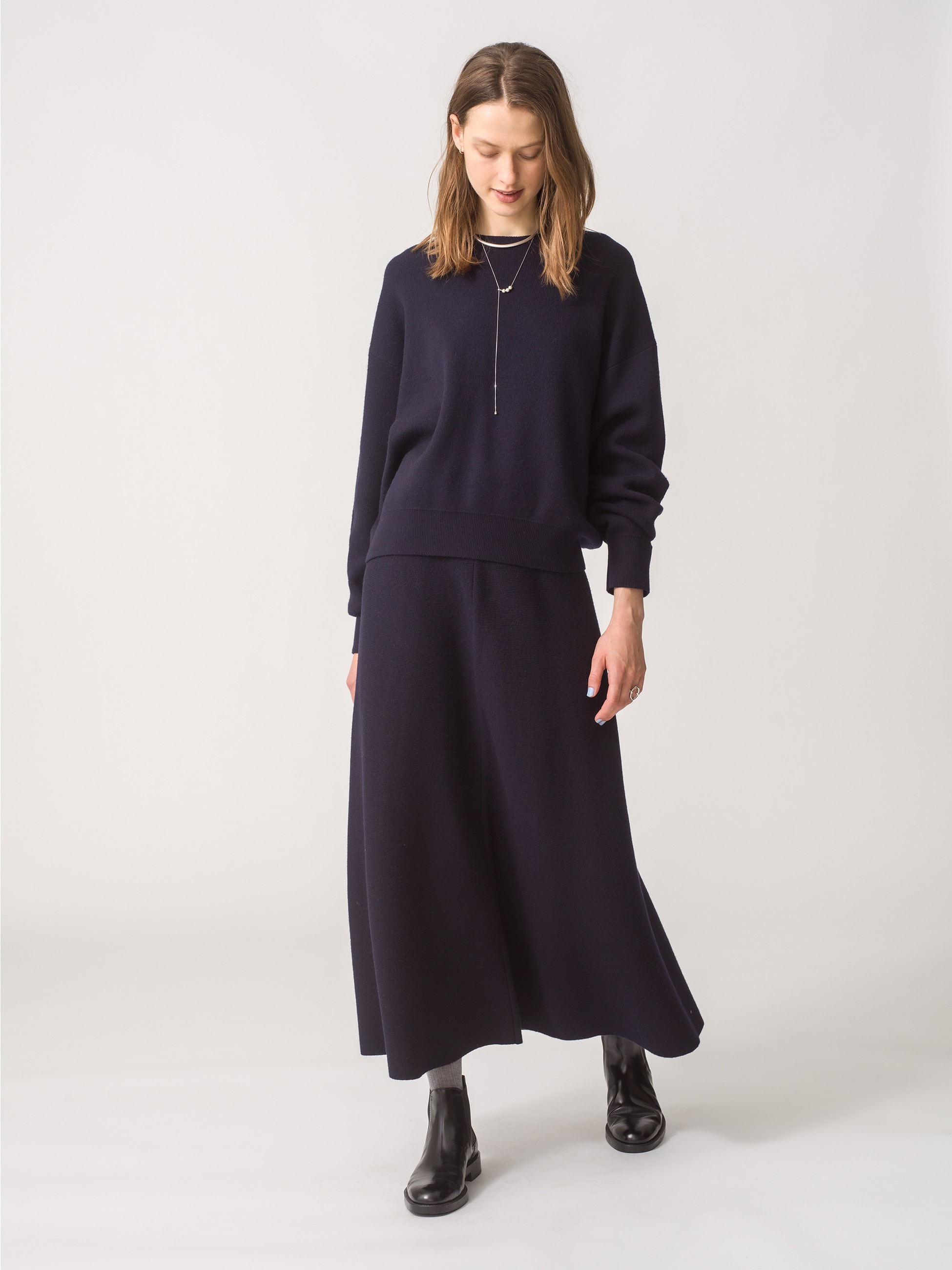 Soft Smooth Knit Pullover (navy/purple)｜ebure(エブール