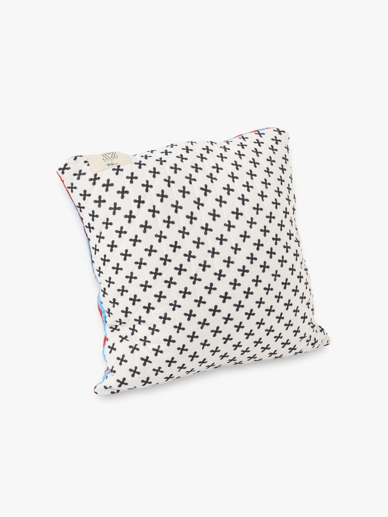 Crosses＆Thick Striped Quilt Cushion（45×45cm） 詳細画像 blue 2