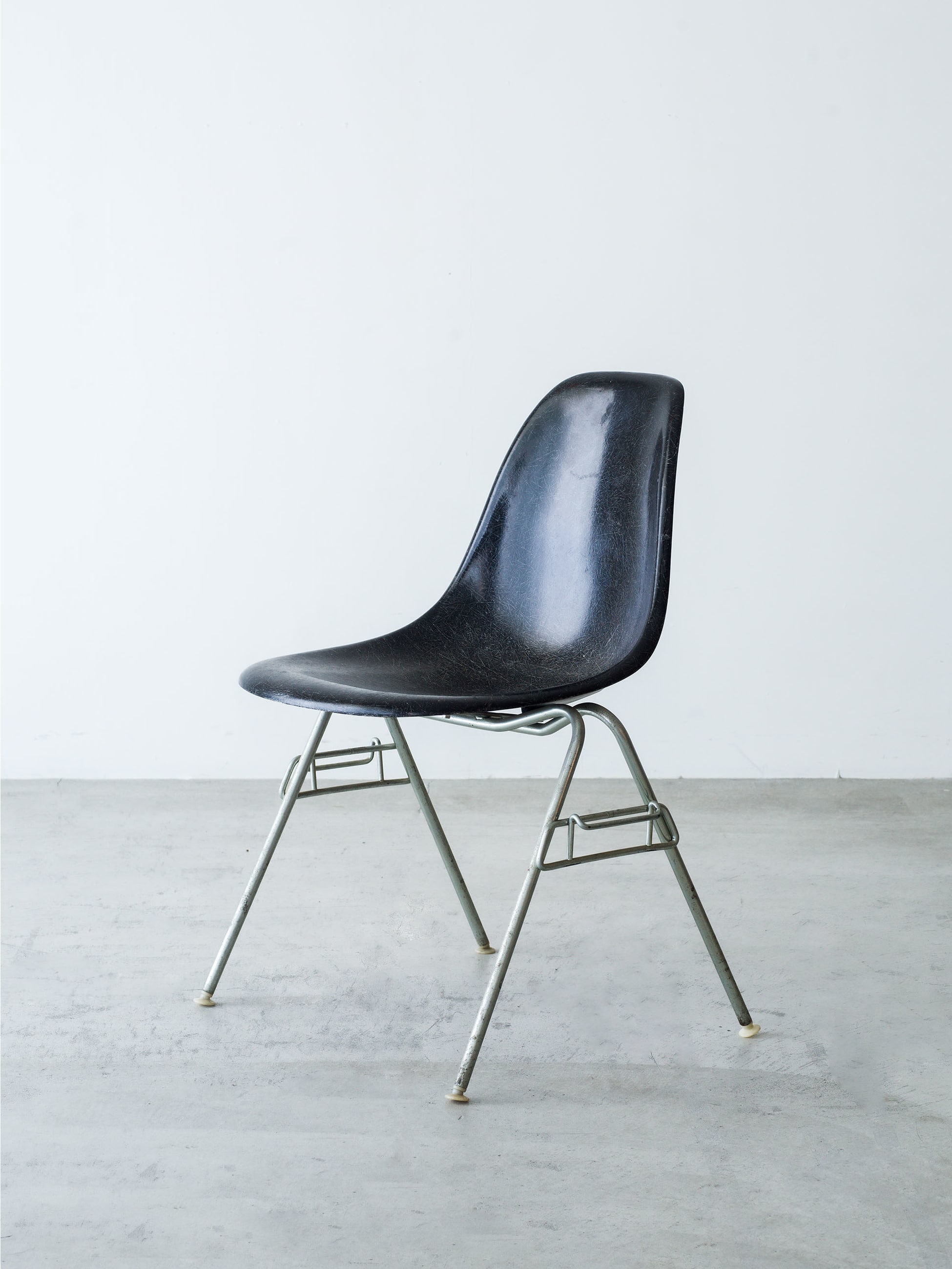 Used DSS Chair (Black / Narrow)｜EAMES(イームズ)｜Ron Herman