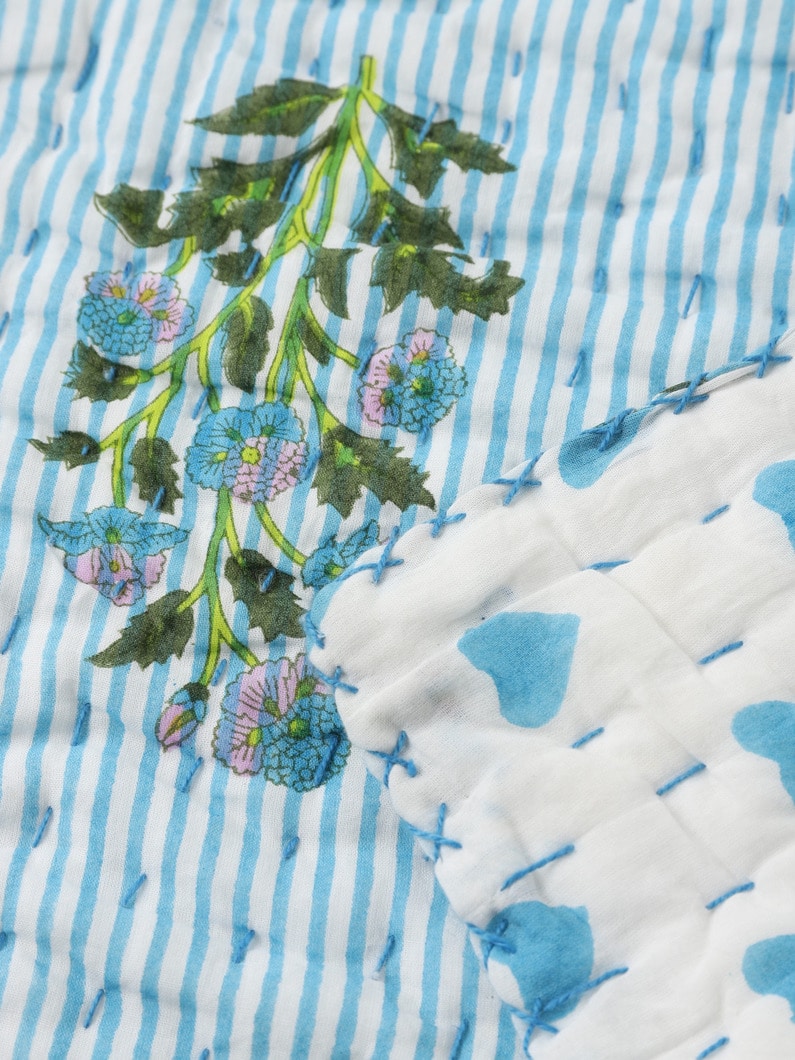 Medium Quilt Blanket (Cornflower Blue＆Violet Aneeza Print) 詳細画像 blue 5