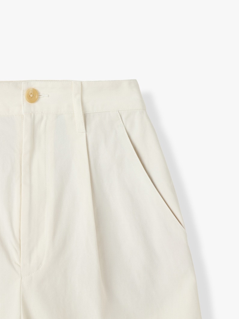 Twill Tuck Shorts 詳細画像 white 3