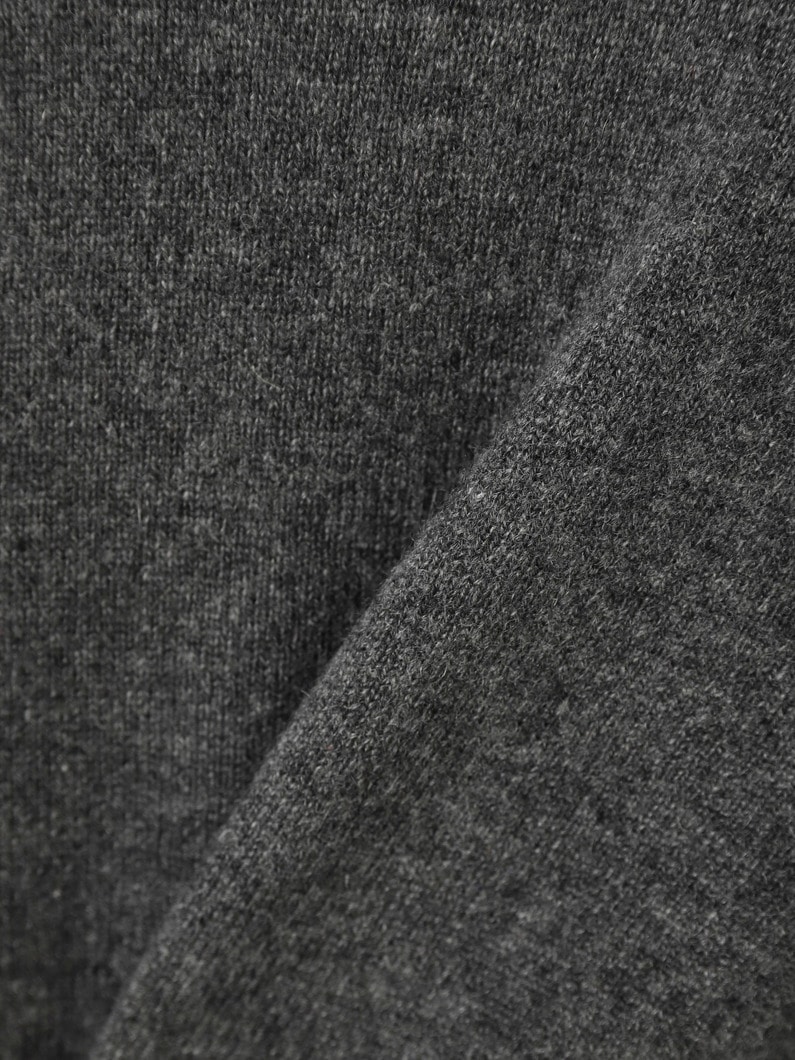 Tight Fit Crew Neck Cardigan 詳細画像 charcoal gray 3