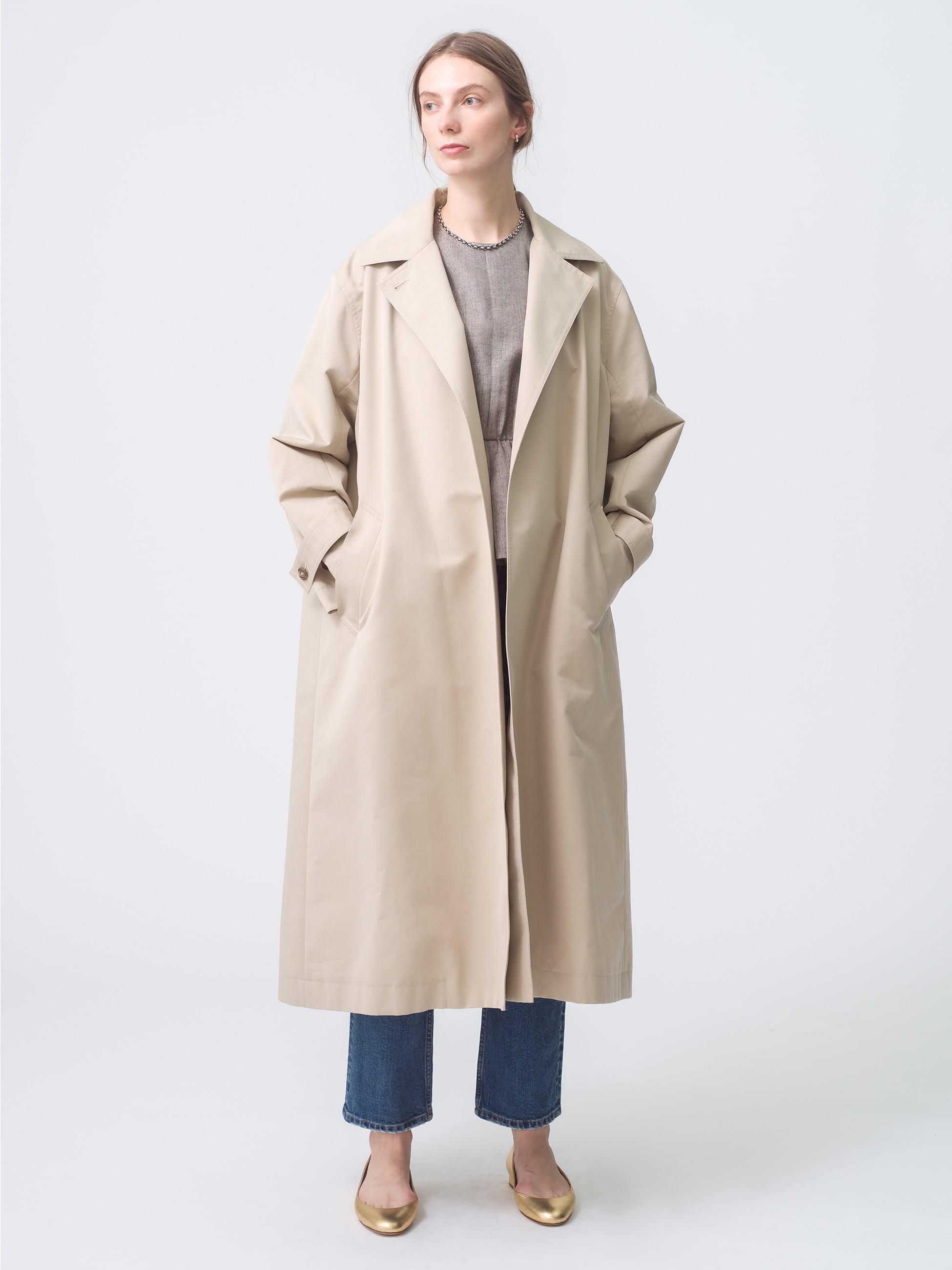 High Count Cotton Twill Balmacaan Coat (beige)｜ebure(エブール