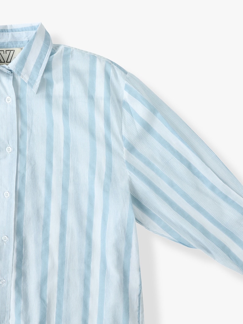 Seaside Striped Oversized Button Down Shirt 詳細画像 light blue 2