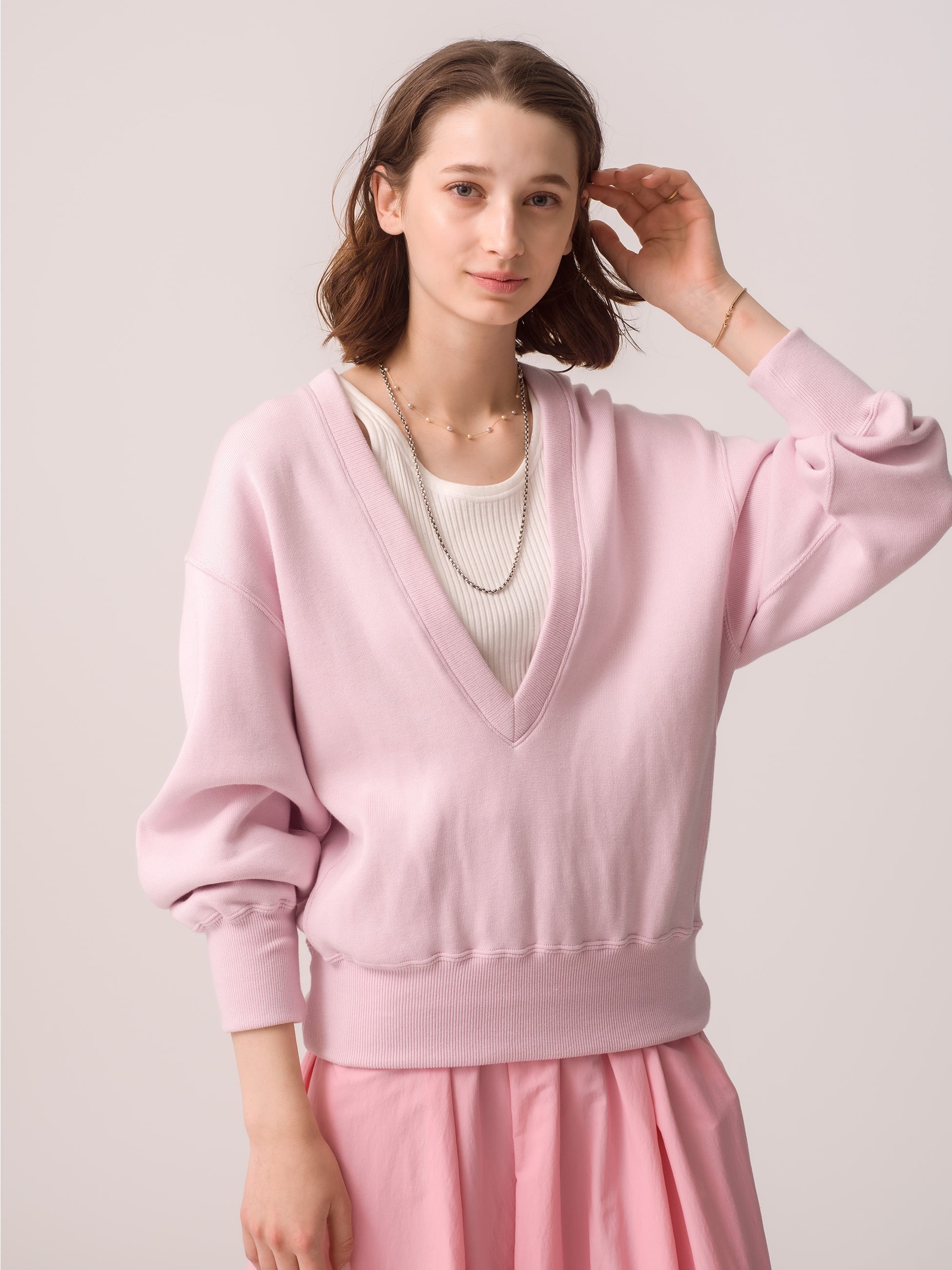 Double Layer V Neck Pullover｜HERILL(ヘリル)｜Ron Herman