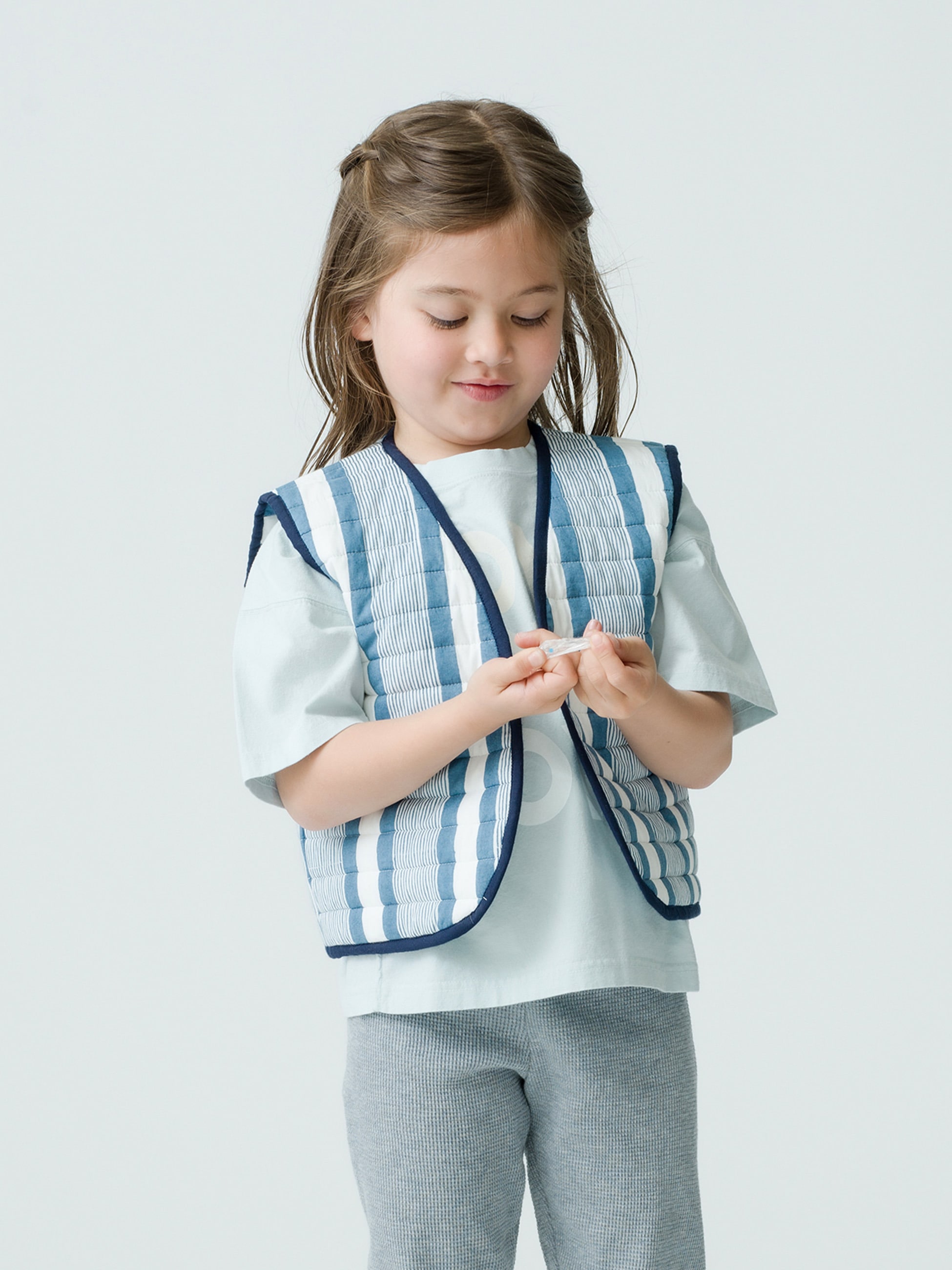 Seaside Striped＆Checkerd Reversible Vest (blue)