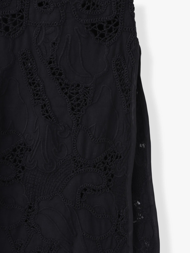 エンブロイダリー スリーブレスドレス（ホワイト/ブラック） 詳細画像 white 3