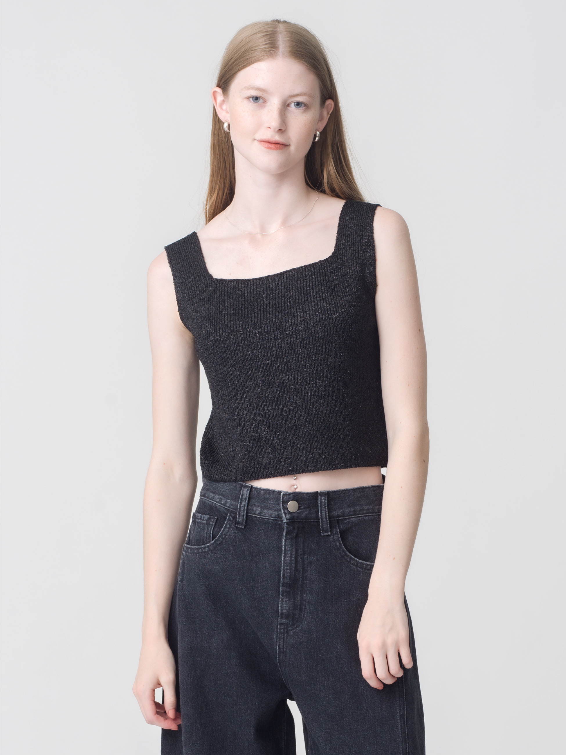 スパングル ニット キャミソールトップ（ブラック/シルバー