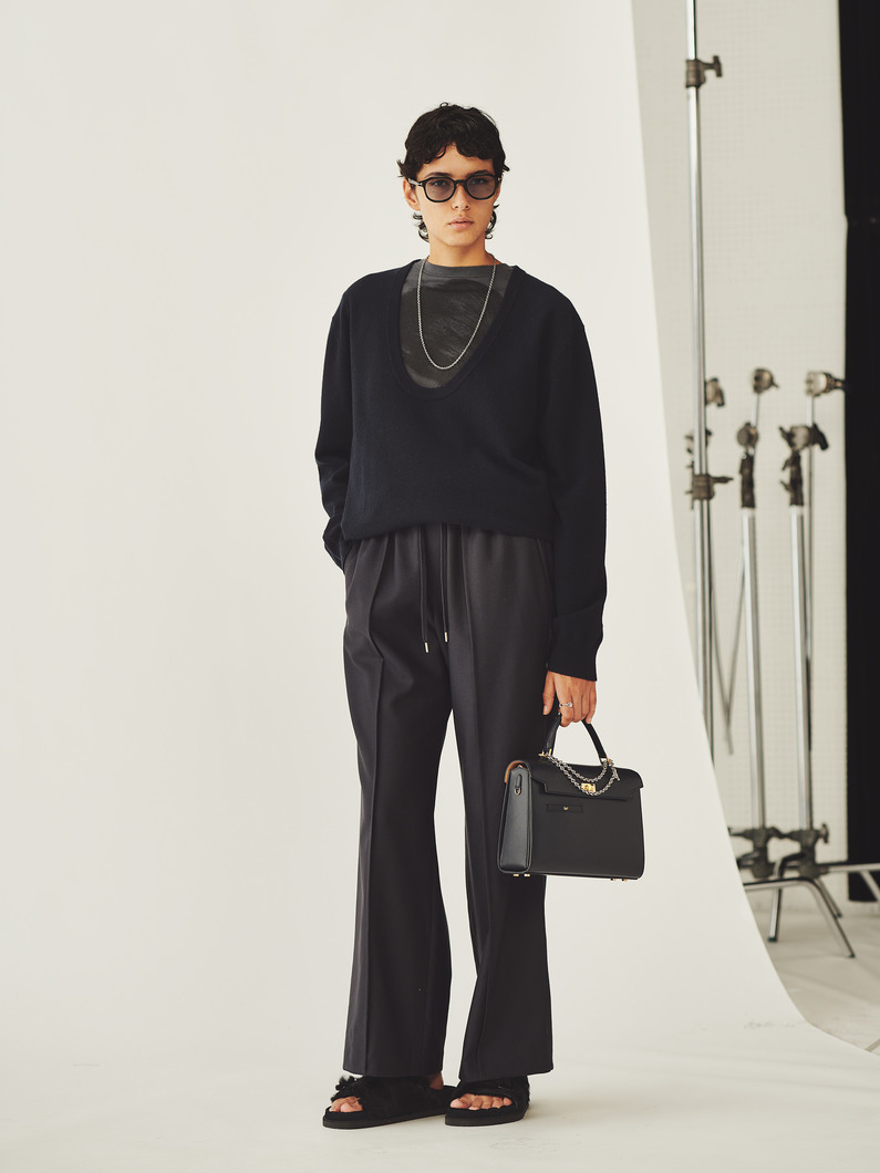 ジェイコブ スクープネック カシミア ニットトップ 詳細画像 navy 2