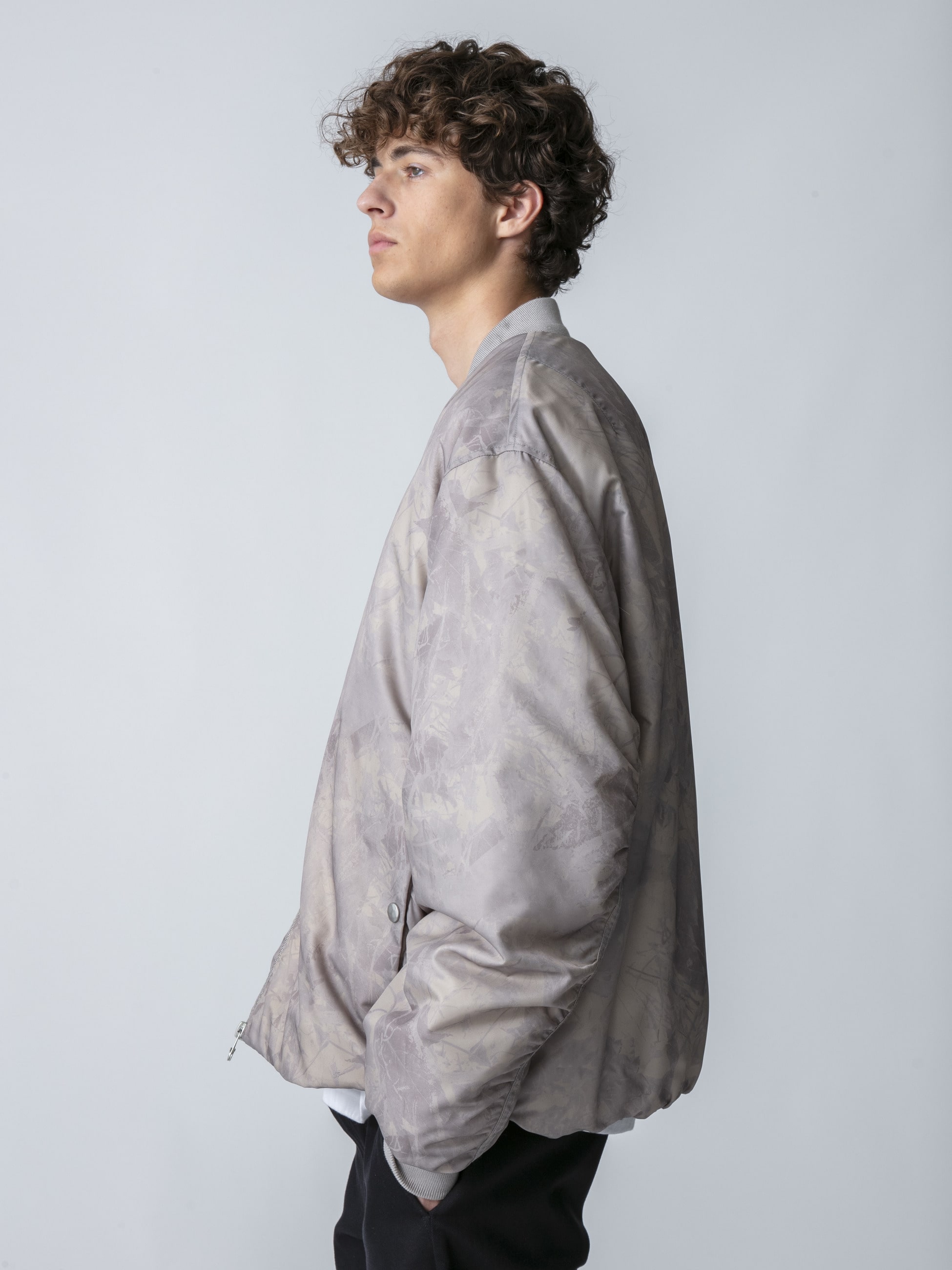 ミニマル ボンバージャケット｜OAMC PEACEMAKER(オーエーエムシー