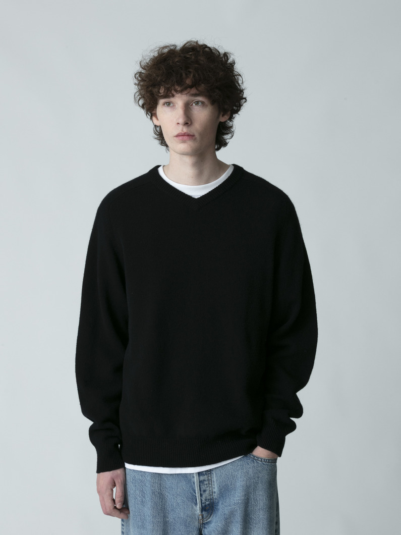 テート Vネック ニットプルオーバー 詳細画像 black