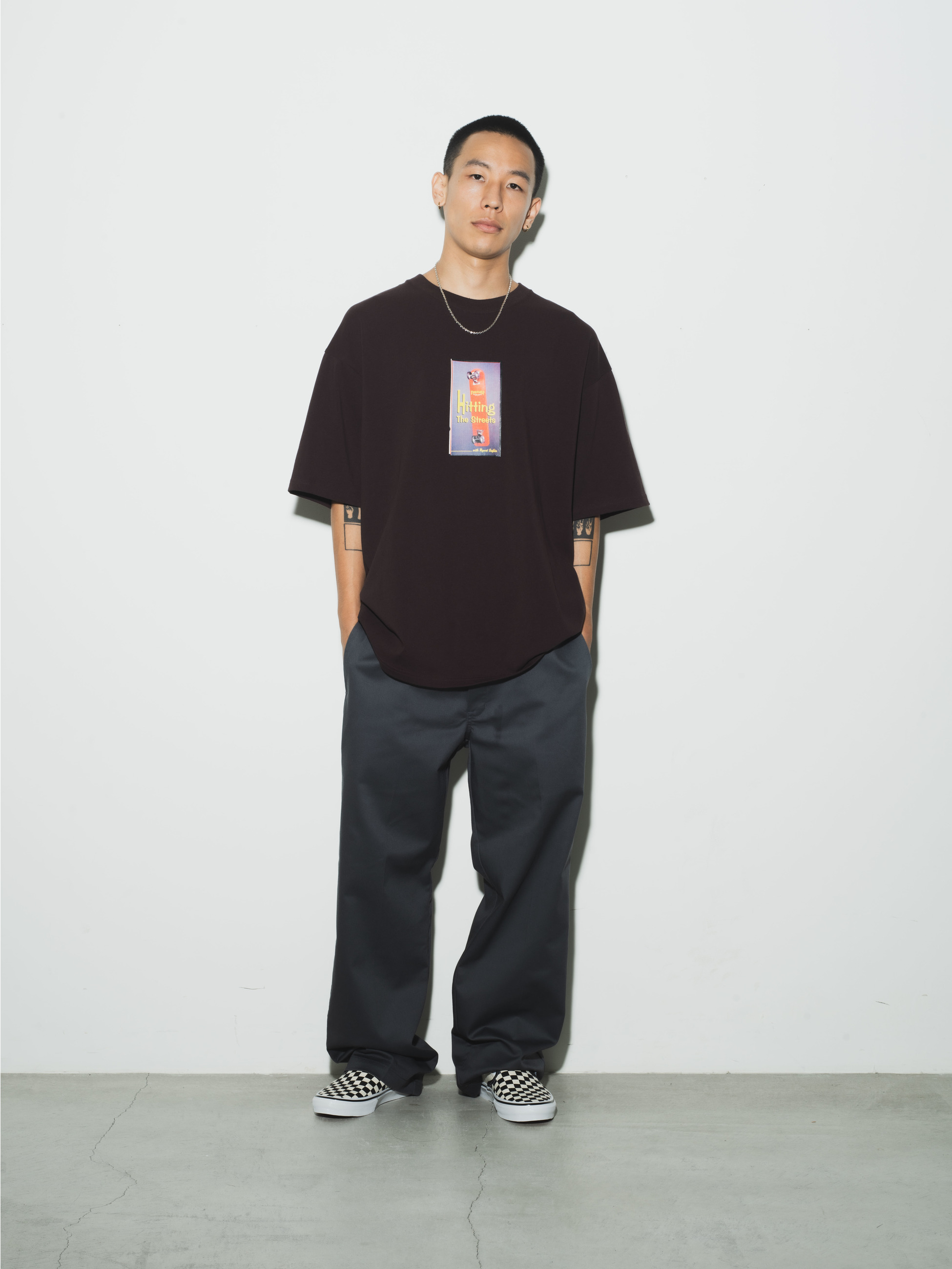 ティーズ ページ12 グラフィック ティー（ブラウン）｜THRASHER(スラッシャー)｜Ron