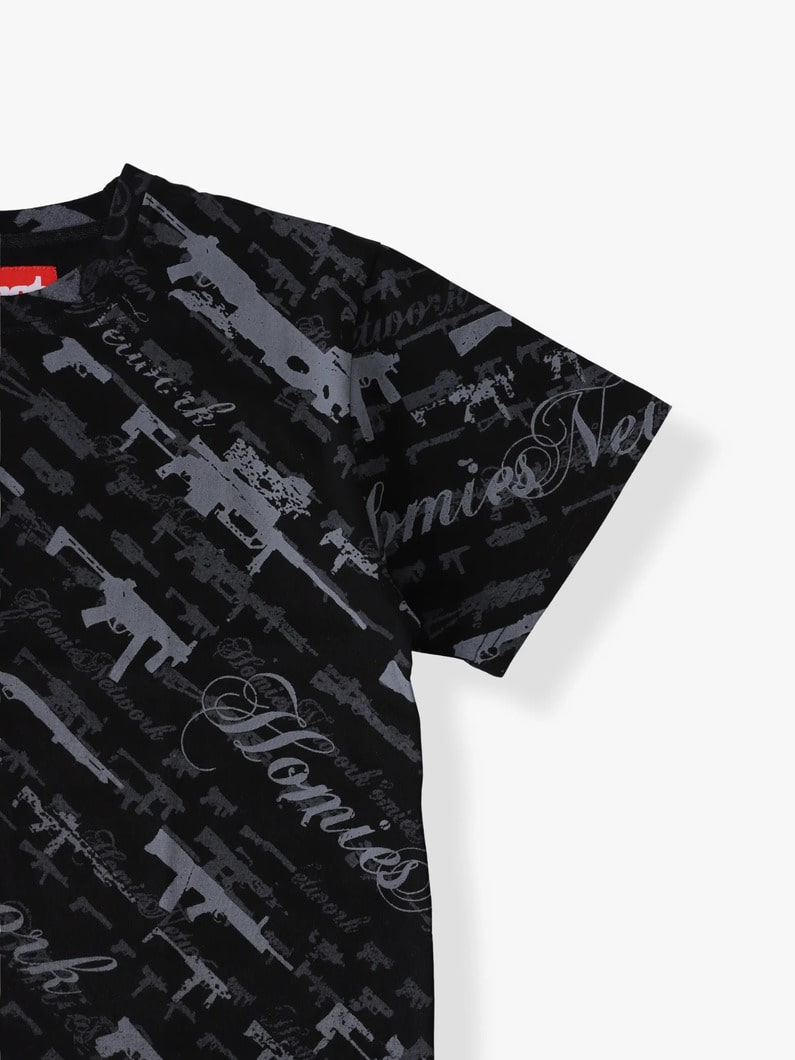 ガン AOP ティー 詳細画像 black 2