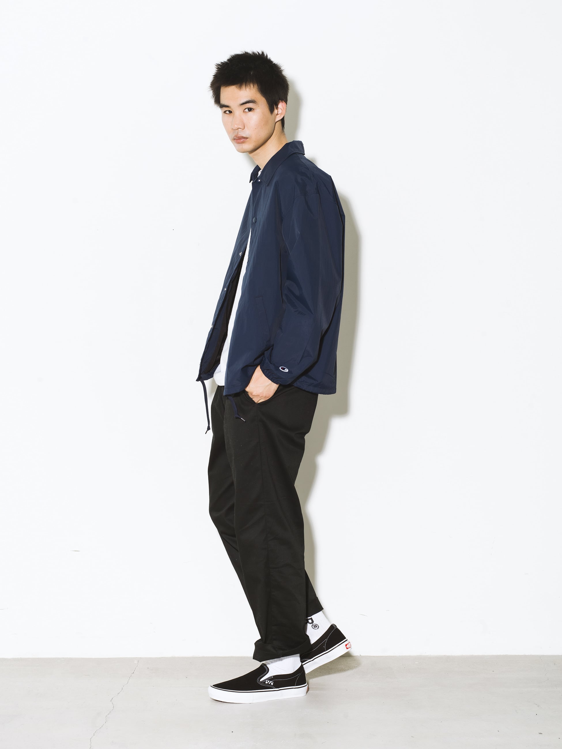 ナイロンウォッシャー ロゴ コーチジャケット｜Champion(チャンピオン