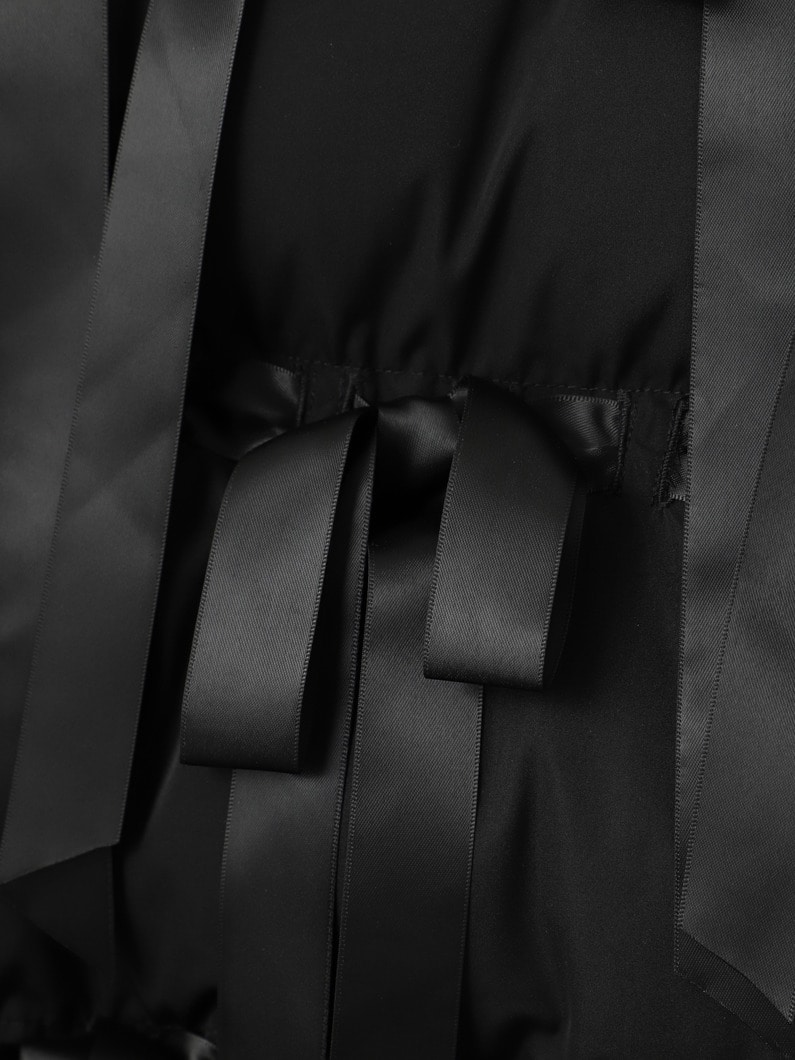 ヴィスビー リボン パファー ジャケット 詳細画像 black 4