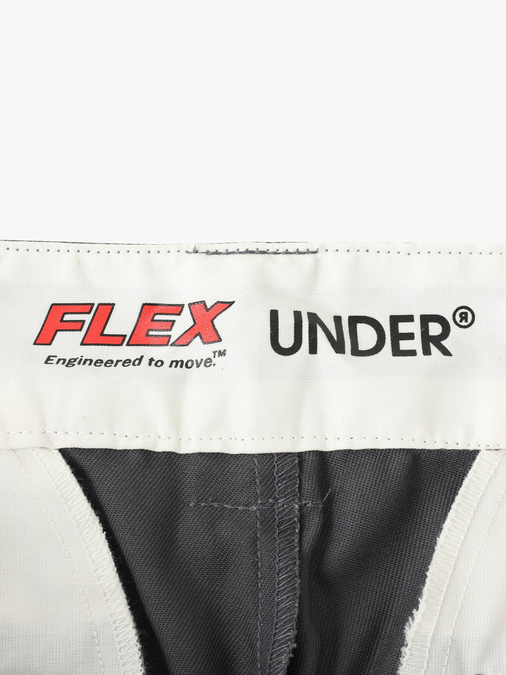 エンブロイダリー フレックス ワーク クロップドパンツ｜Dickies