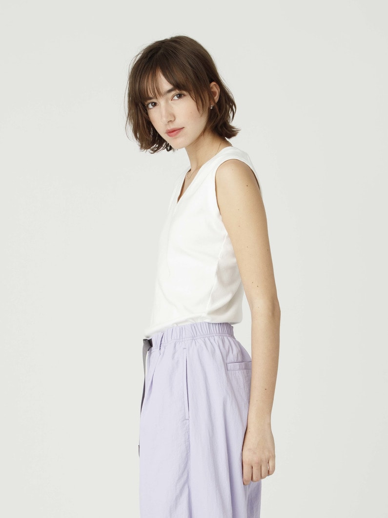 Vネック スリーブレス トップ 詳細画像 white 2