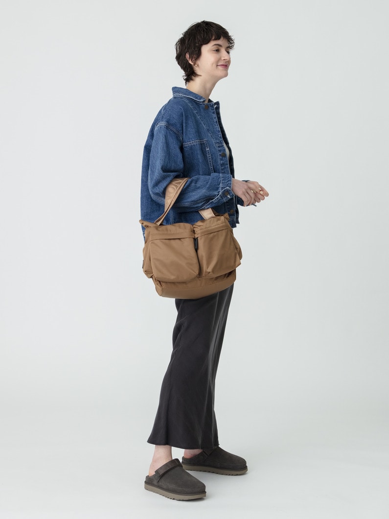 バスク ポケット ショルダーバッグ（ブラック/ブラウン）（プレオーダー） 詳細画像 brown 3