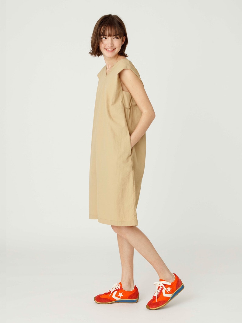 ナイロン Vネック オールインワン 詳細画像 beige 2
