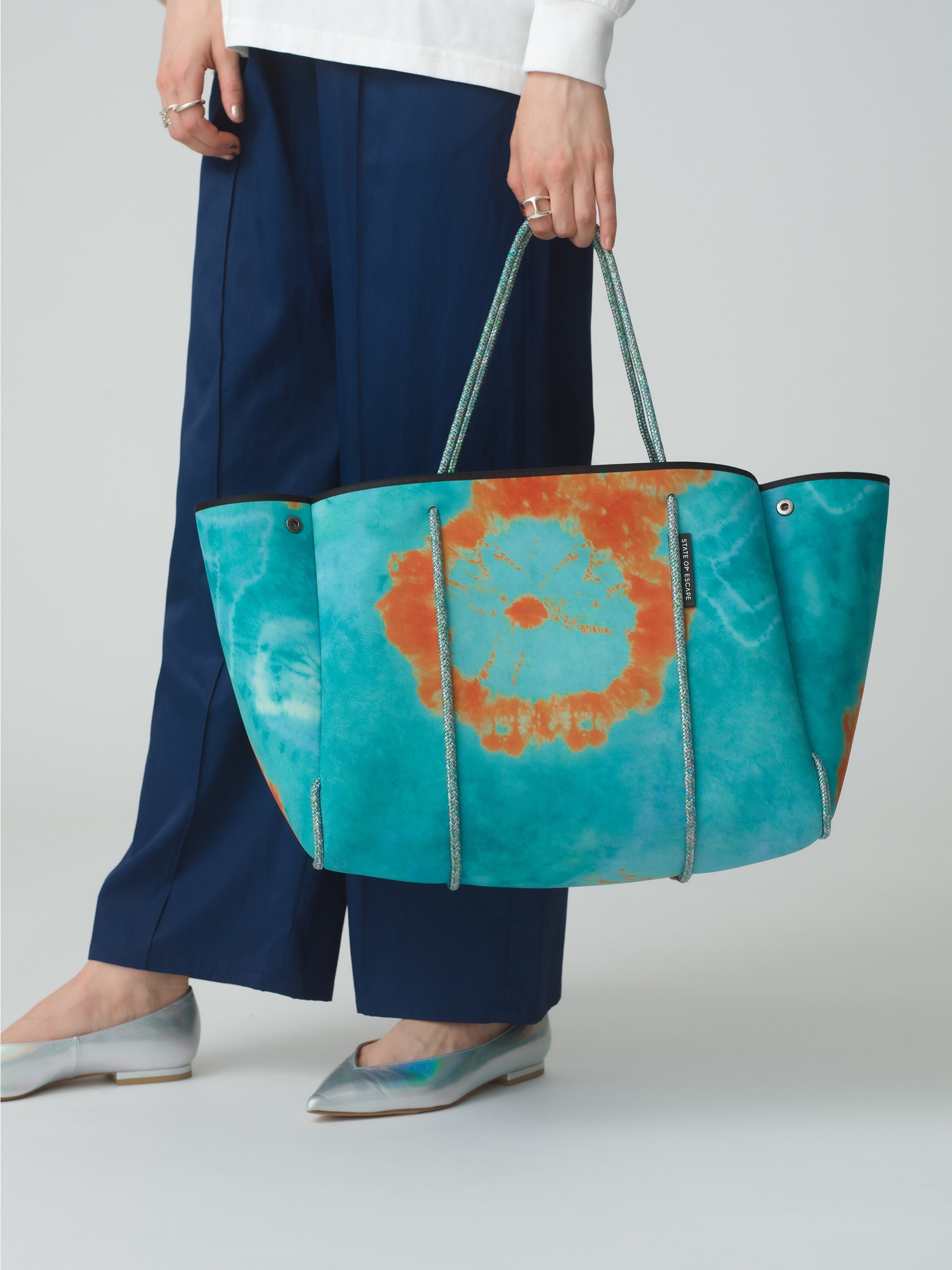 Escape Carryall (Ocean Blue)｜STATE OF ESCAPE(ステート オブ ...