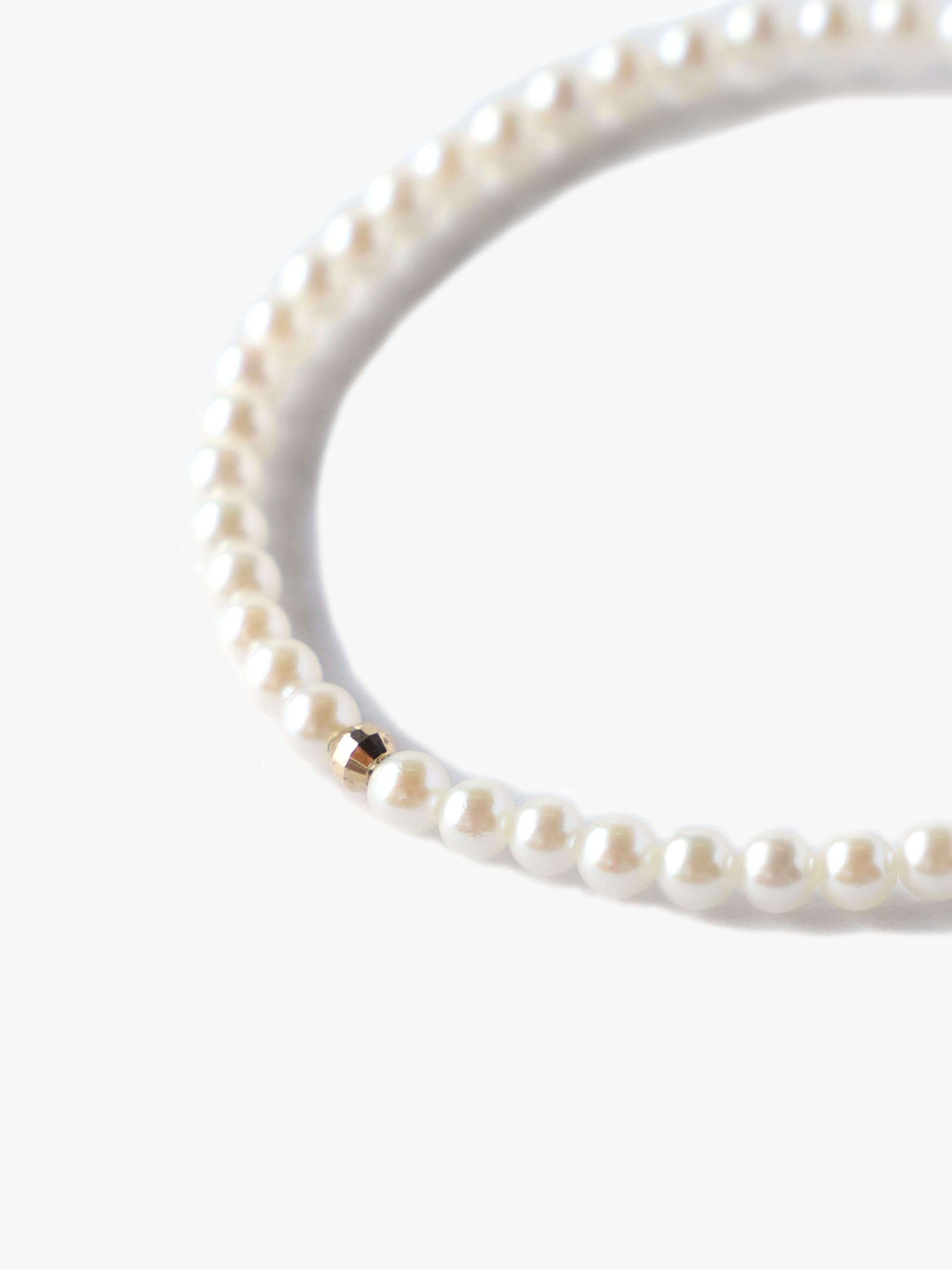 14kt 3 Akoya Pearls and Small Pearls Bracelet
