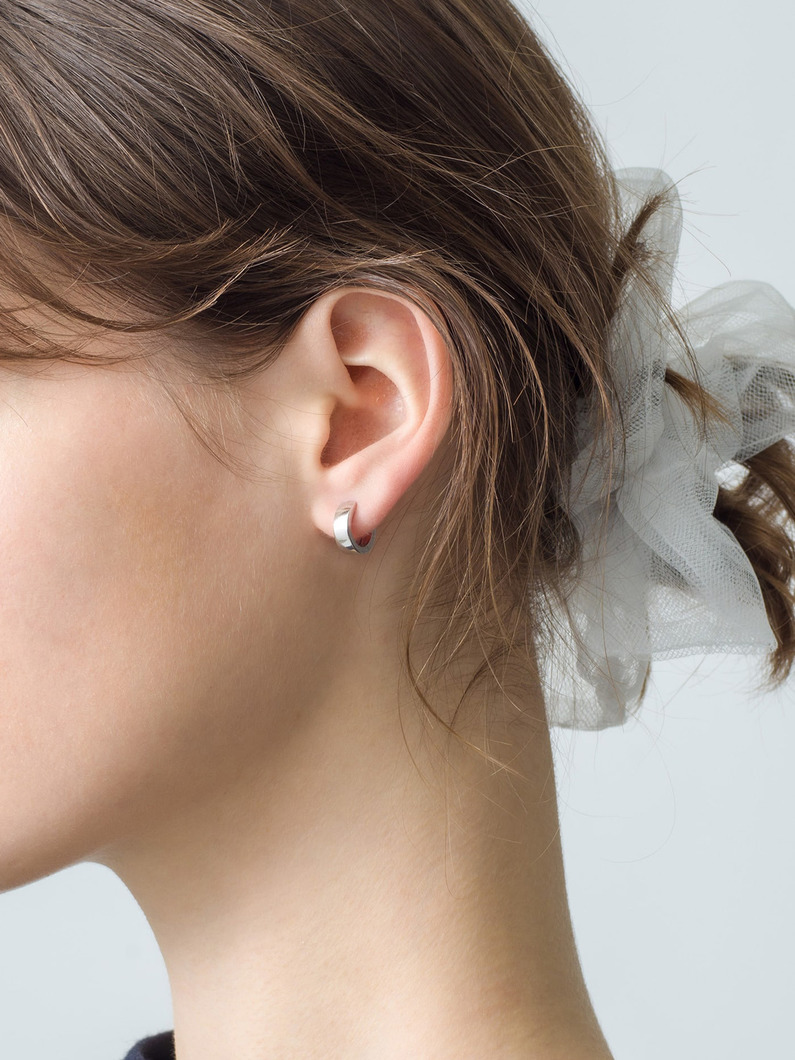 ハギーピアス 詳細画像 white gold 2