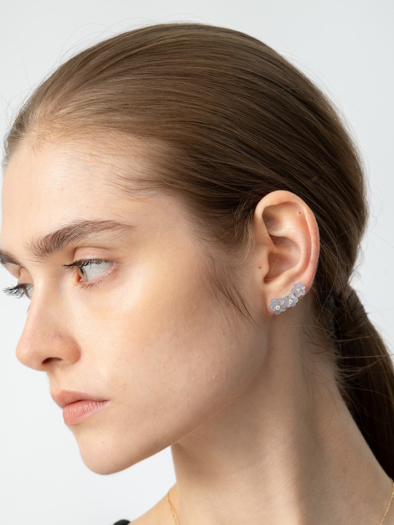 アイランドフラワー シングル イヤークライマー（カルセドニー/ダイヤモンド） 詳細画像 yellow gold 5