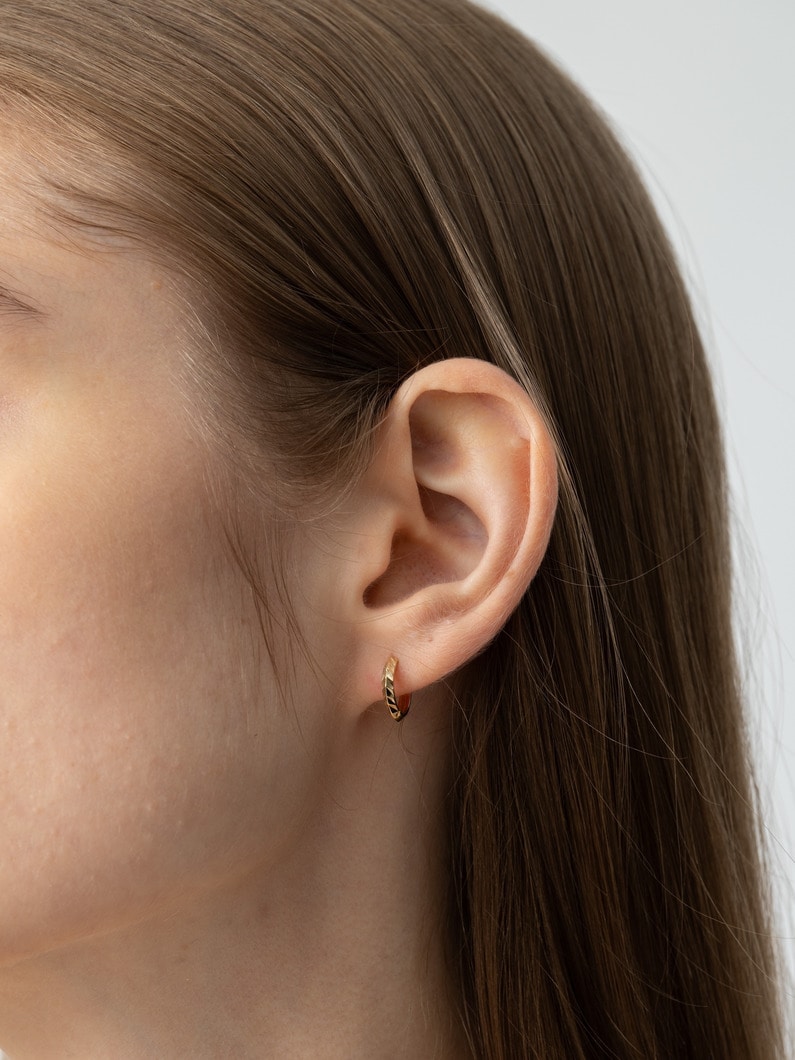 ツイスト ハギー フープピアス 詳細画像 gold 3