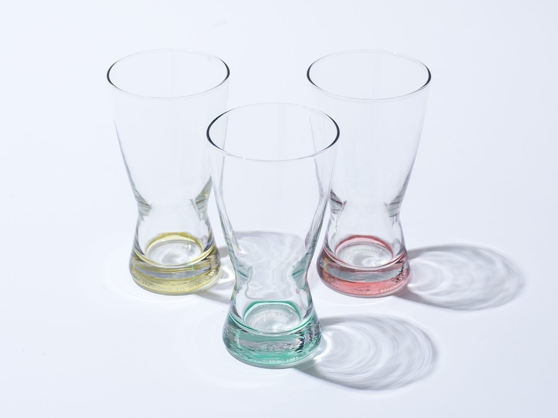 libbey Hourglass / bottom color