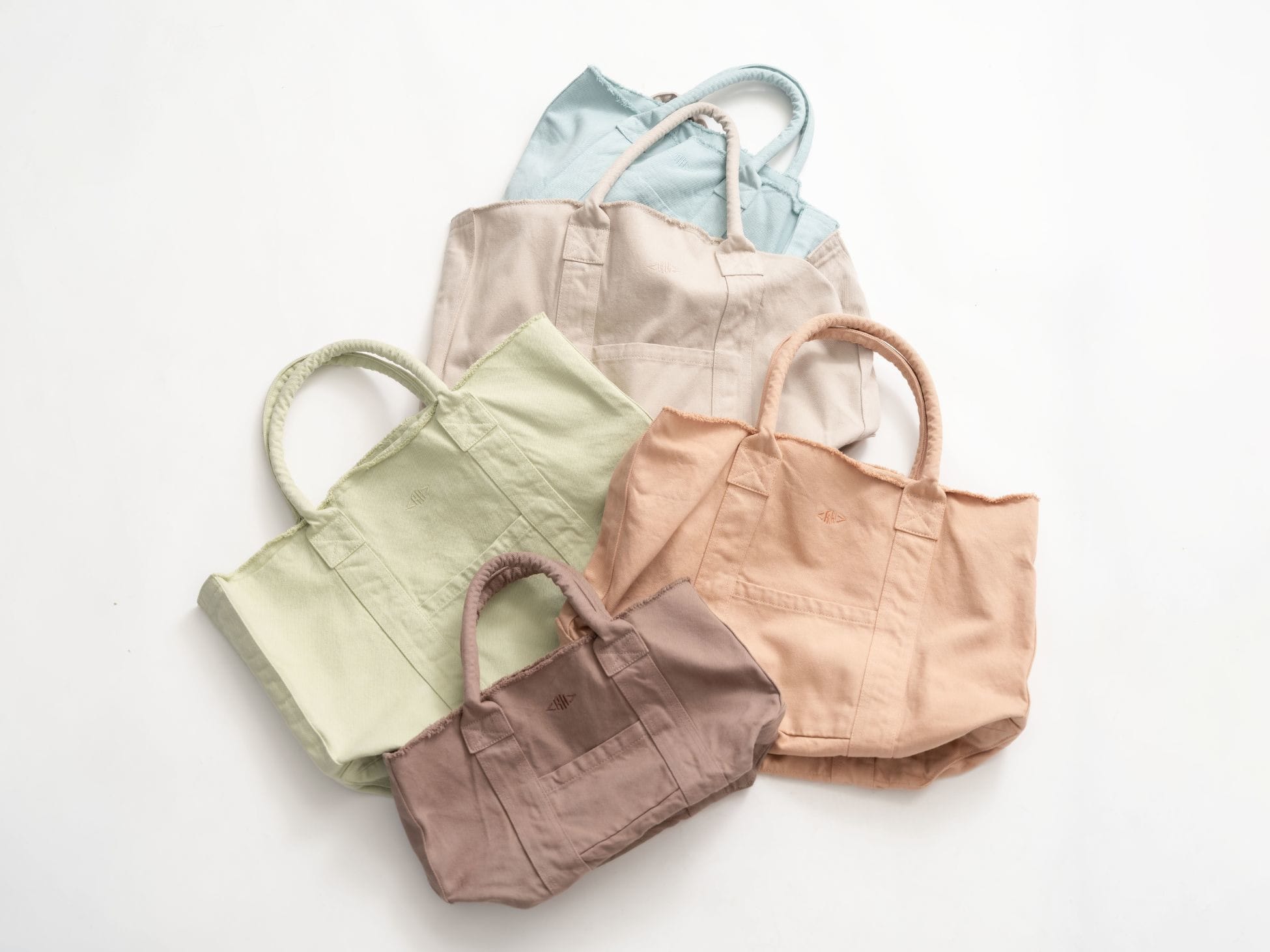 RH California Online Store Limited Tote New Arrival