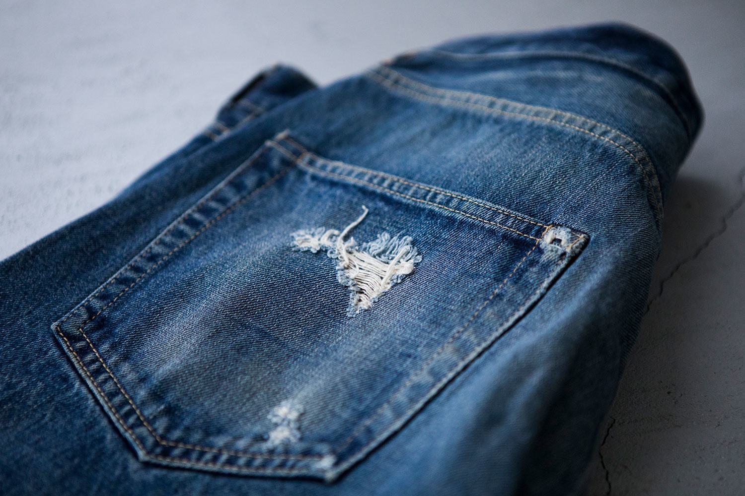 Ron Herman DENIM Special Site Open