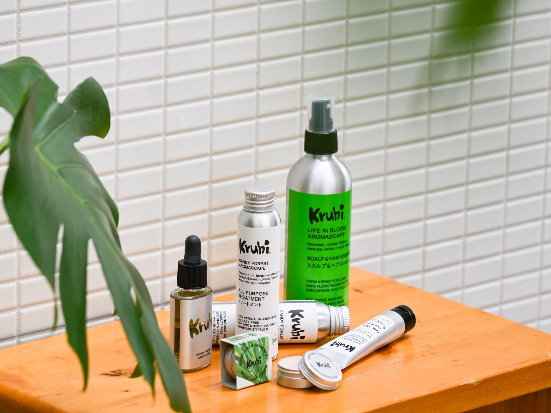 Kruhi Pop Up Event “BREATHE BOTANICAL”